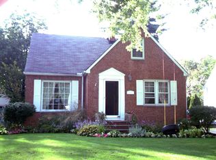 1470 Holmden Rd, South Euclid, OH 44121