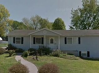 1213 S 17th St, Quincy, IL 62301