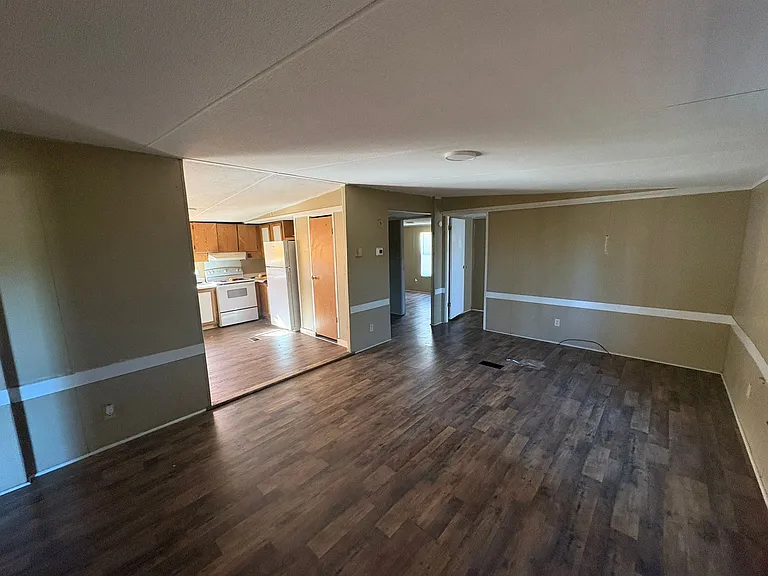107 Countryside Estates Rd — Photo 4