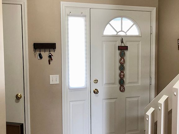 2nd image of 660 Sweetnut Ct
