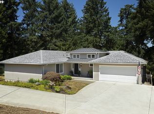 6121 SW Prosperity Park Rd, Tualatin, OR 97062