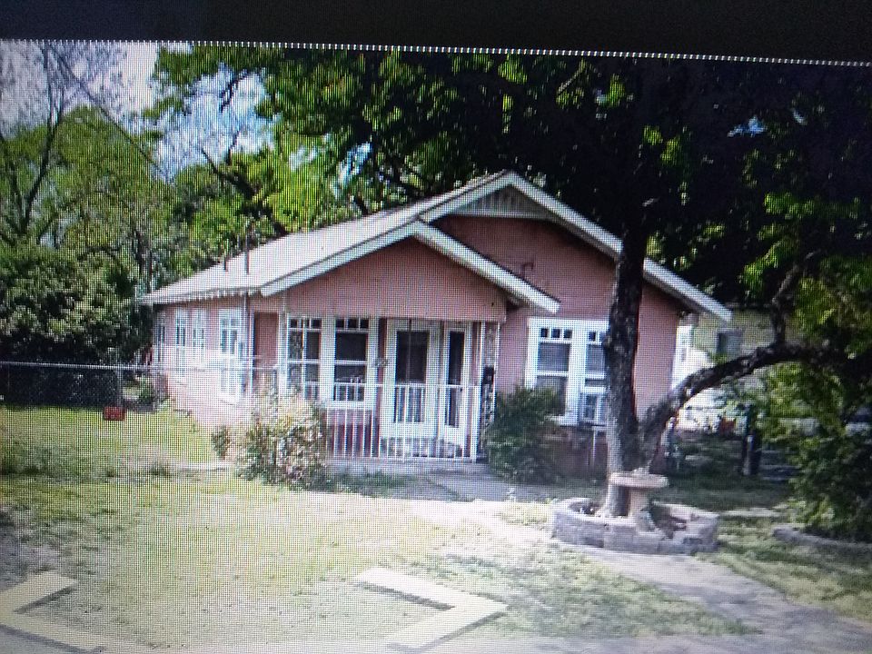 1st image of 220 E Dullnig Ct