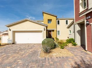 26 Heathrow Lake Ave, North Las Vegas, NV 89084