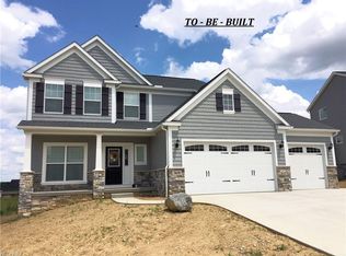 6598 Thistledown Cir NE, Canton, OH 44721
