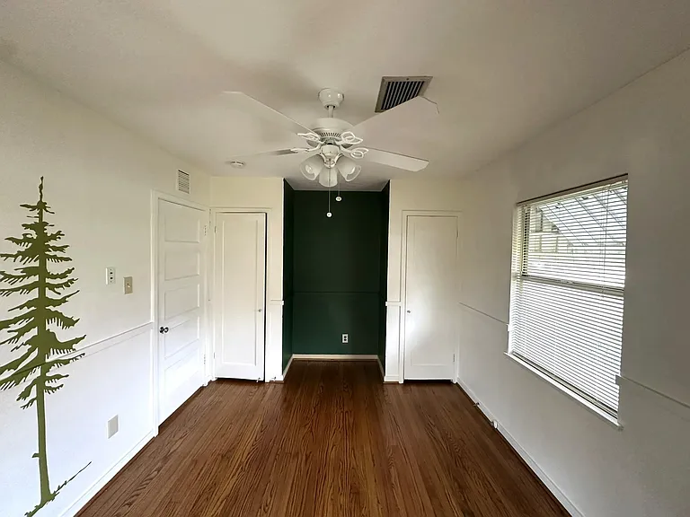 903 Lamonte Ln — Photo 25