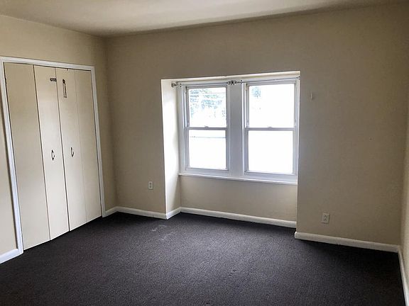 3rd image of 130 E Fisher Ave #3