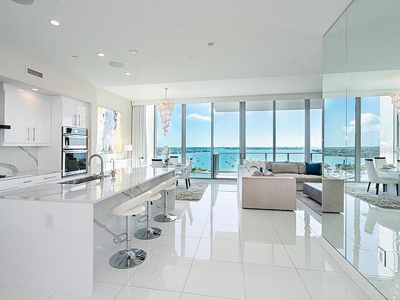 4th image of 1155 N Gulfstream Ave #1806