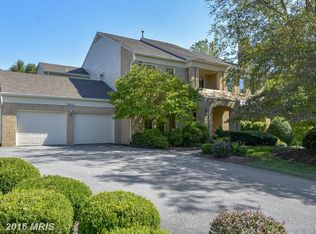 9601 Sotweed Dr, Potomac, MD 20854