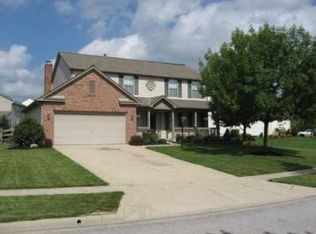 820 Dunvegan Cir, Pickerington, OH 43147