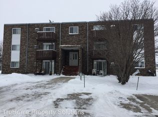 226 8th Ave SE APT 9, Mayville, ND 58257
