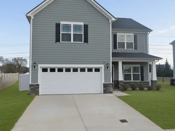 621 High Echelon Cir, Smyrna, TN 37167
