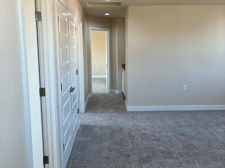 3621 Venice Ave — Photo 39