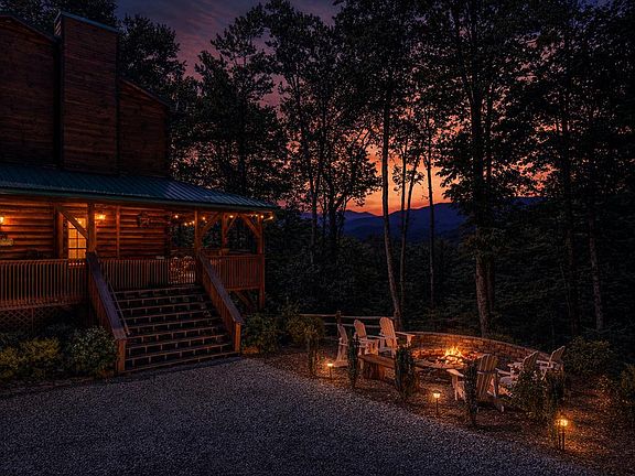 2nd image of 453 Macs Mountain Retreat Ln