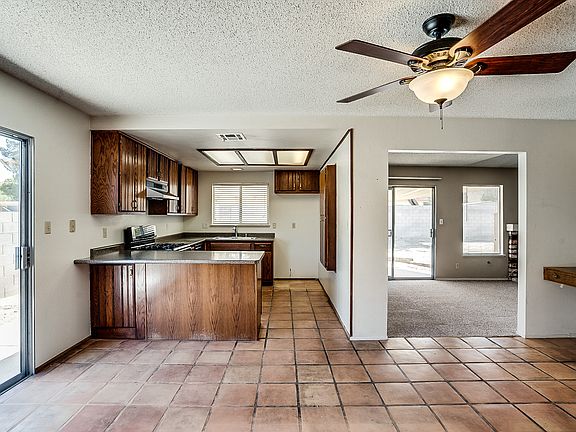 2nd image of 7105 Grassland Cir