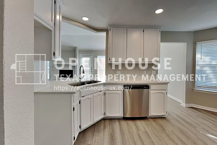 1106 Prospect Dr — Photo 7
