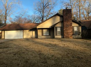 1334 Whispering Oaks Cv, Jackson, MS 39212