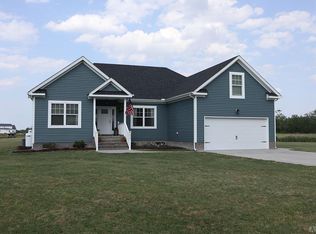 575 W Backwoods Rd, Moyock, NC 27958