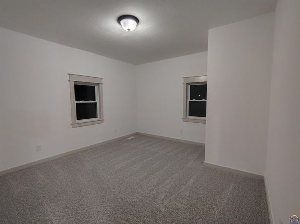 501 NE Grattan St, Topeka, KS 66616