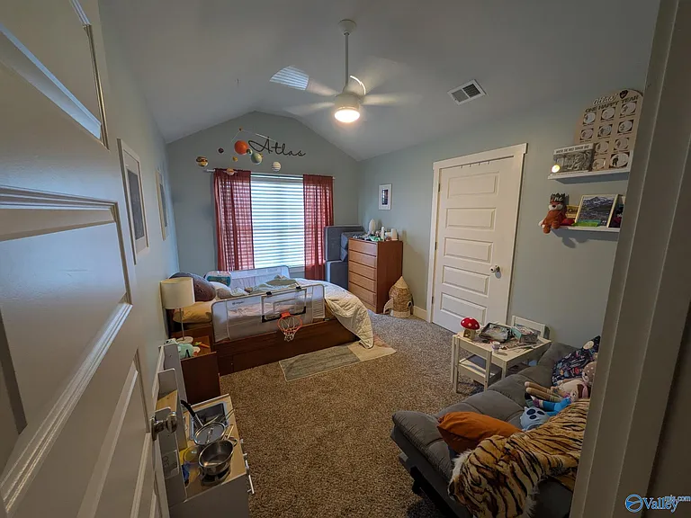 7601 Ashor Dr NW — Photo 8