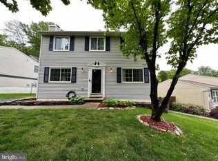 8447 Great Lake Ln, Springfield, VA 22153