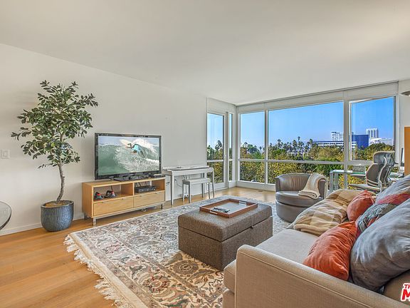 3rd image of 1705 Ocean Ave Unit 411