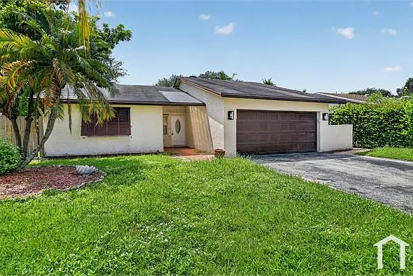 4 bed, 1579 sqft, $4,800 — Photo 3