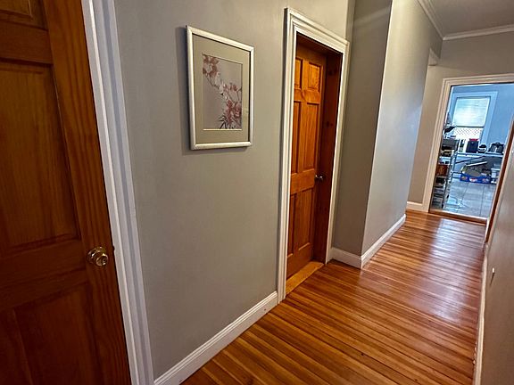 2nd image of 519 Angell St Floor 1