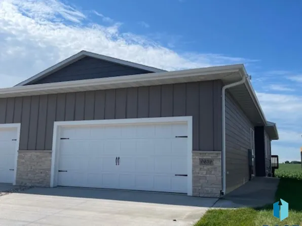 9639 W Tunis Dr, Sioux Falls, SD 57106