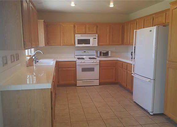 3rd image of 6628 Sweetzer Way