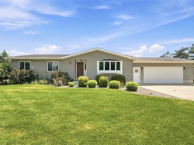5841 Michael Dr NE, Cedar Rapids, IA, 52411