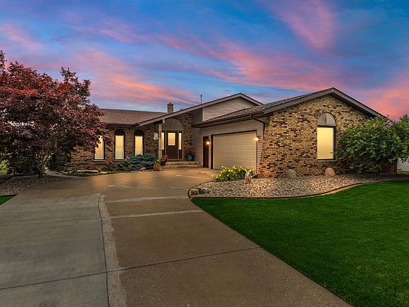 2nd image of 9347 Idlewild Dr