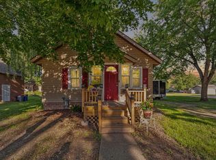 725 Francis St, Faribault, MN 55021