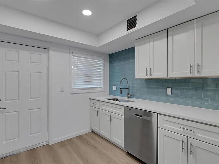 2826 W Rainbow Cir #2818 — Photo 5
