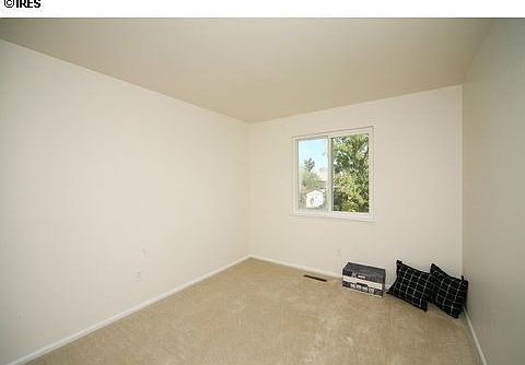 3rd image of 6 Nantucket Ct