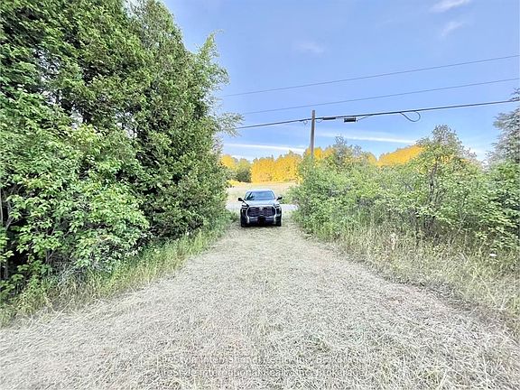 2nd image of 213 Vansickle Rd