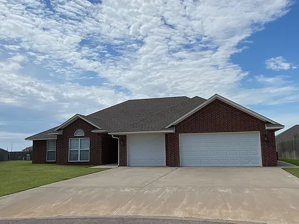 1824 Caribou Cir, Altus, OK 73521