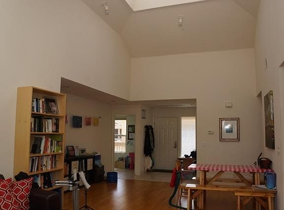 4th image of 268 Blue Bonnet Ln #132