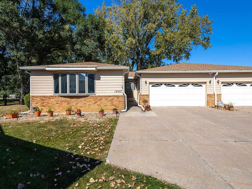 1st image of 1207 47th Avenue Ct