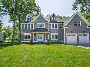 76 W End Ave, Florham Park, NJ 07932