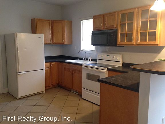 2nd image of 1655 Suman Ave