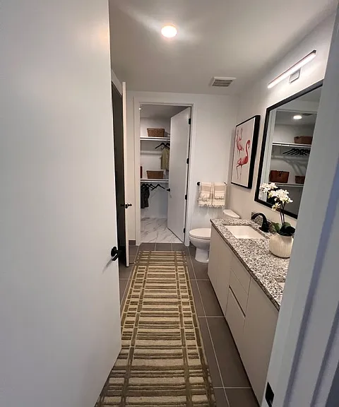 16069 W Dixie Hwy #207 — Photo 11