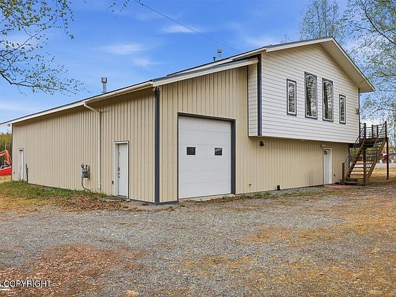2nd image of 3741 N Lenfield Dr