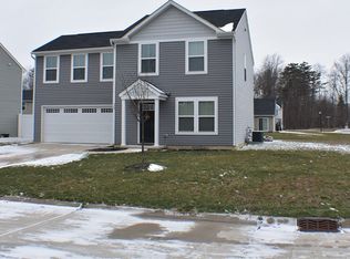 220 Emily Dr, Madison, OH 44057