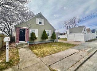 158 Westcott Ave, Cranston, RI 02910