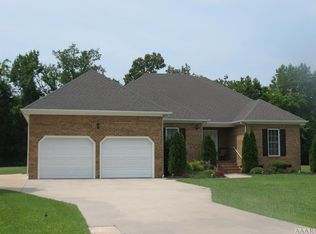 2616 Willis Dr, Elizabeth City, NC 27909