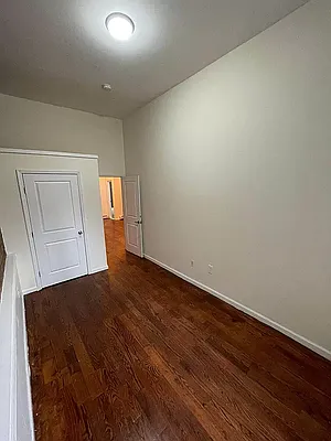 Rented by Skyhigh Realty NYC LLC | media 6