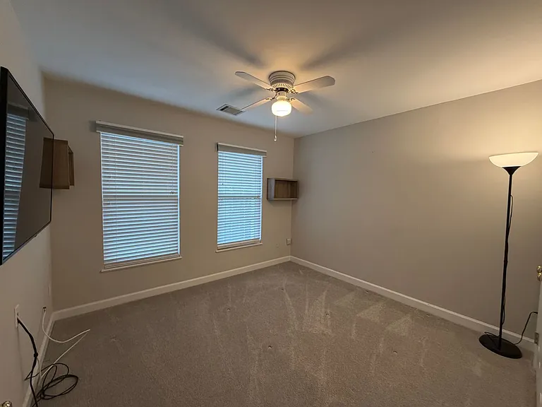 20965 Promontory Sq — Photo 30
