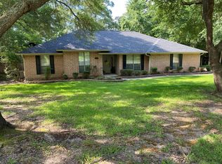 1404 Cherry Hill Dr, Lufkin, TX 75904