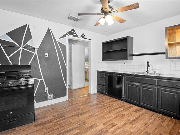 5th image of 314 Dunn St