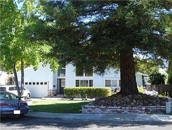 2nd image of 475 Kiki Ct